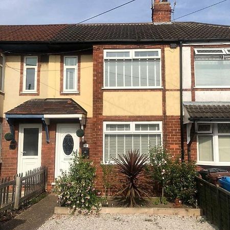 Entire Residential Property With Parking Kingston upon Hull Exterior foto